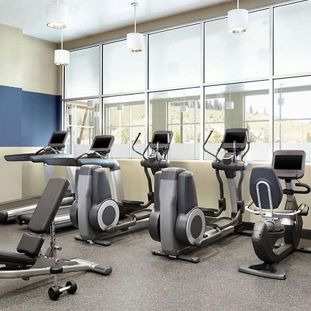 Four Points By Sheraton Kelowna Airport Экстерьер фото